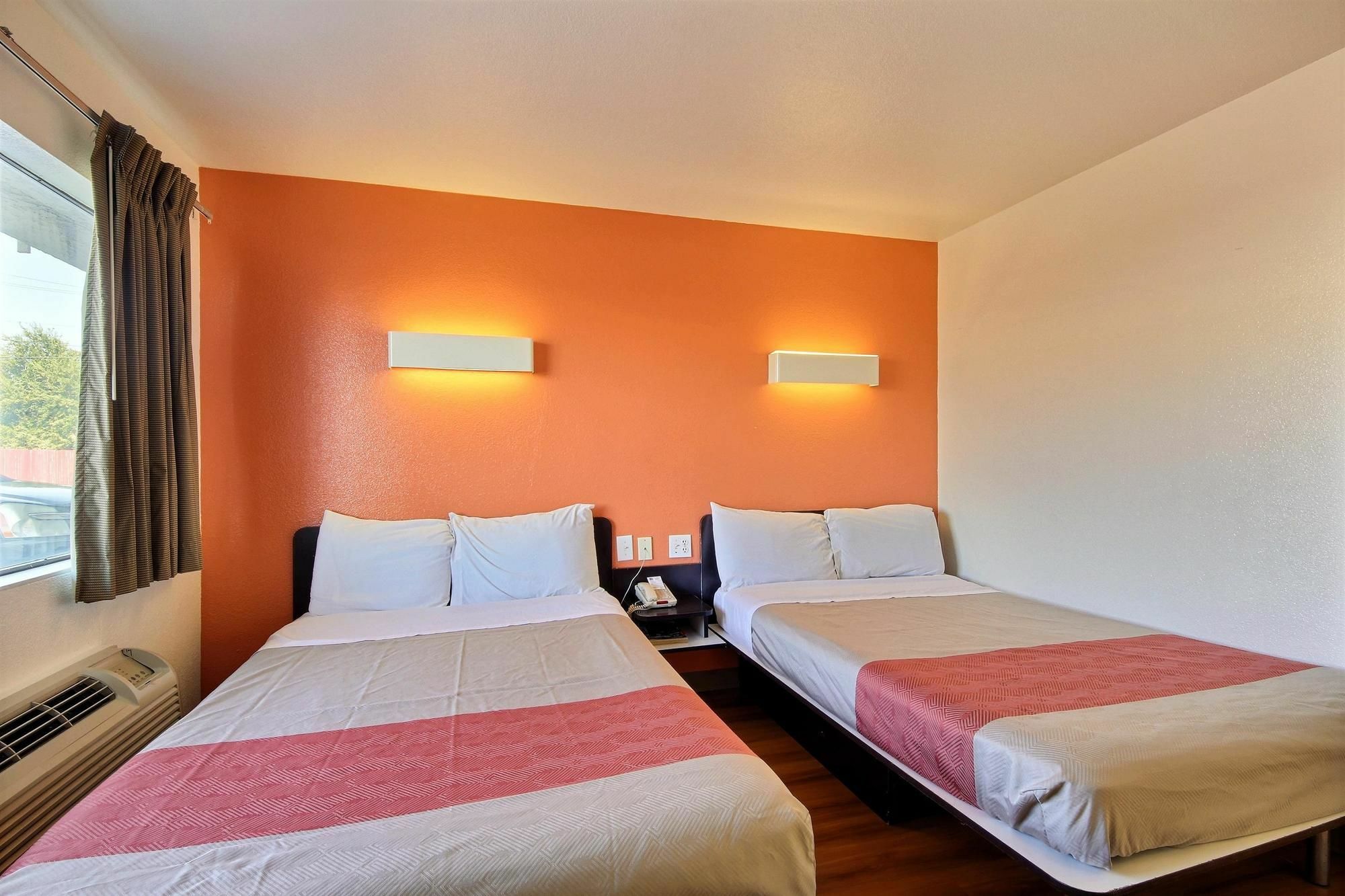 Motel 6-Laredo, Tx - South Exteriör bild
